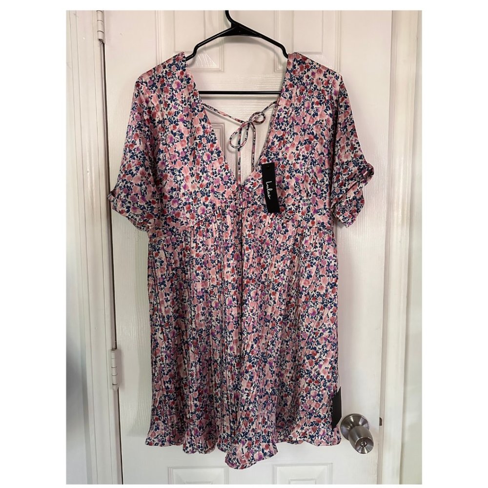 Lulu's Express Yourself Floral Print Satin Babydoll Dress